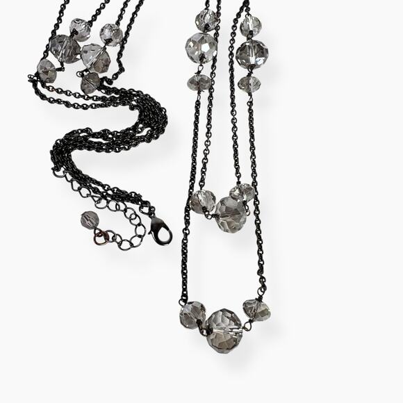 Fashion Necklace Faceted Smokey Gray Sparkly Station Beads Gun Metal 2-Strand - Picture 4 of 10